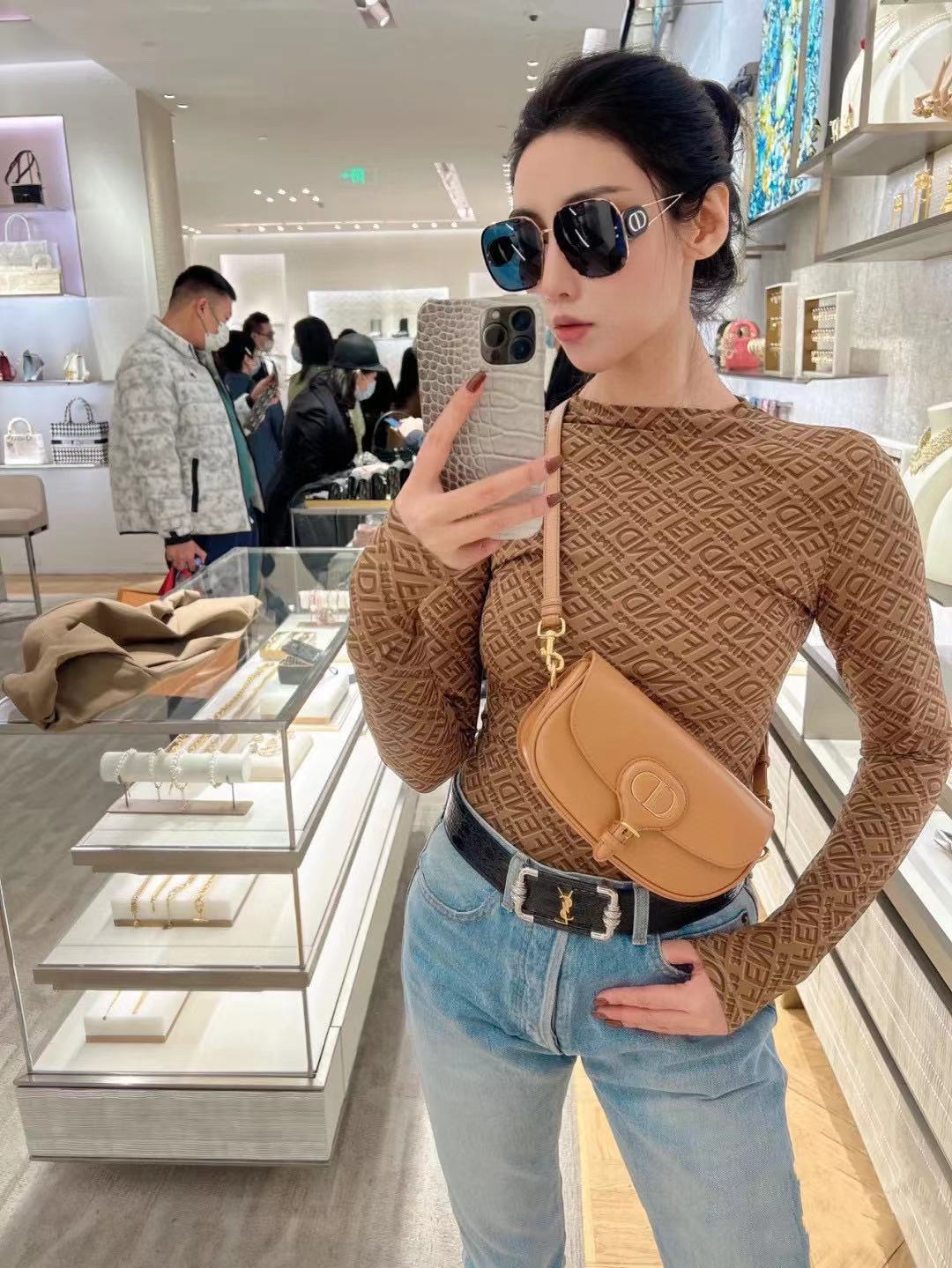 DI0R CDバックル脇下バッグ【50％割引+送料無料】