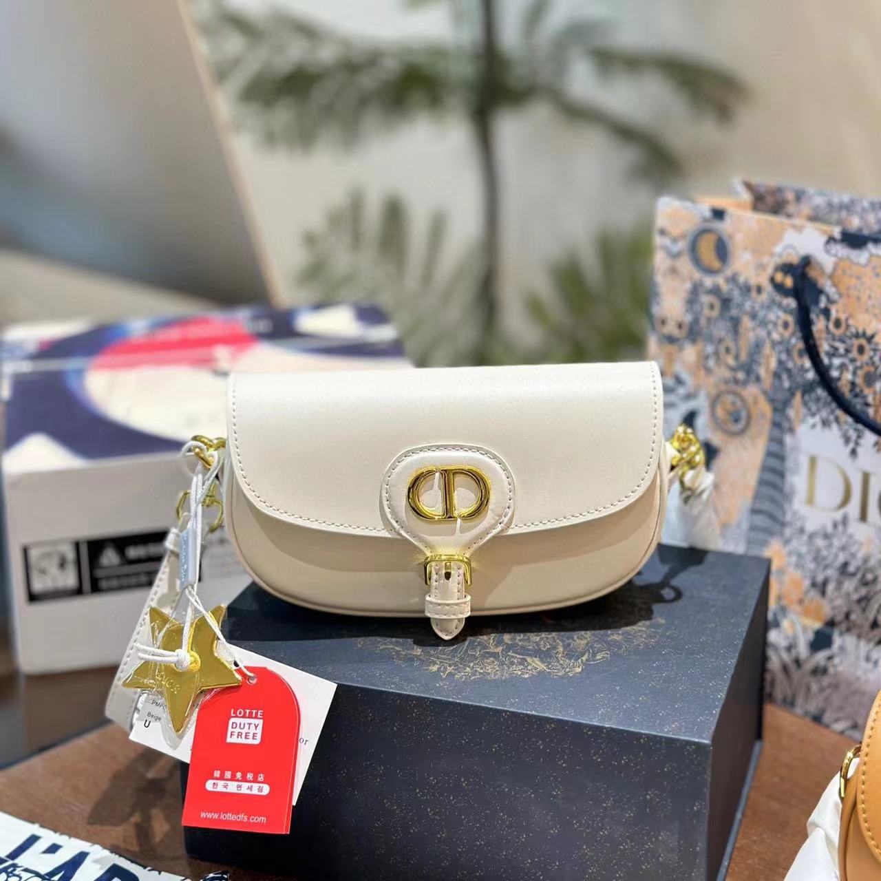 DI0R CDバックル脇下バッグ【50％割引+送料無料】