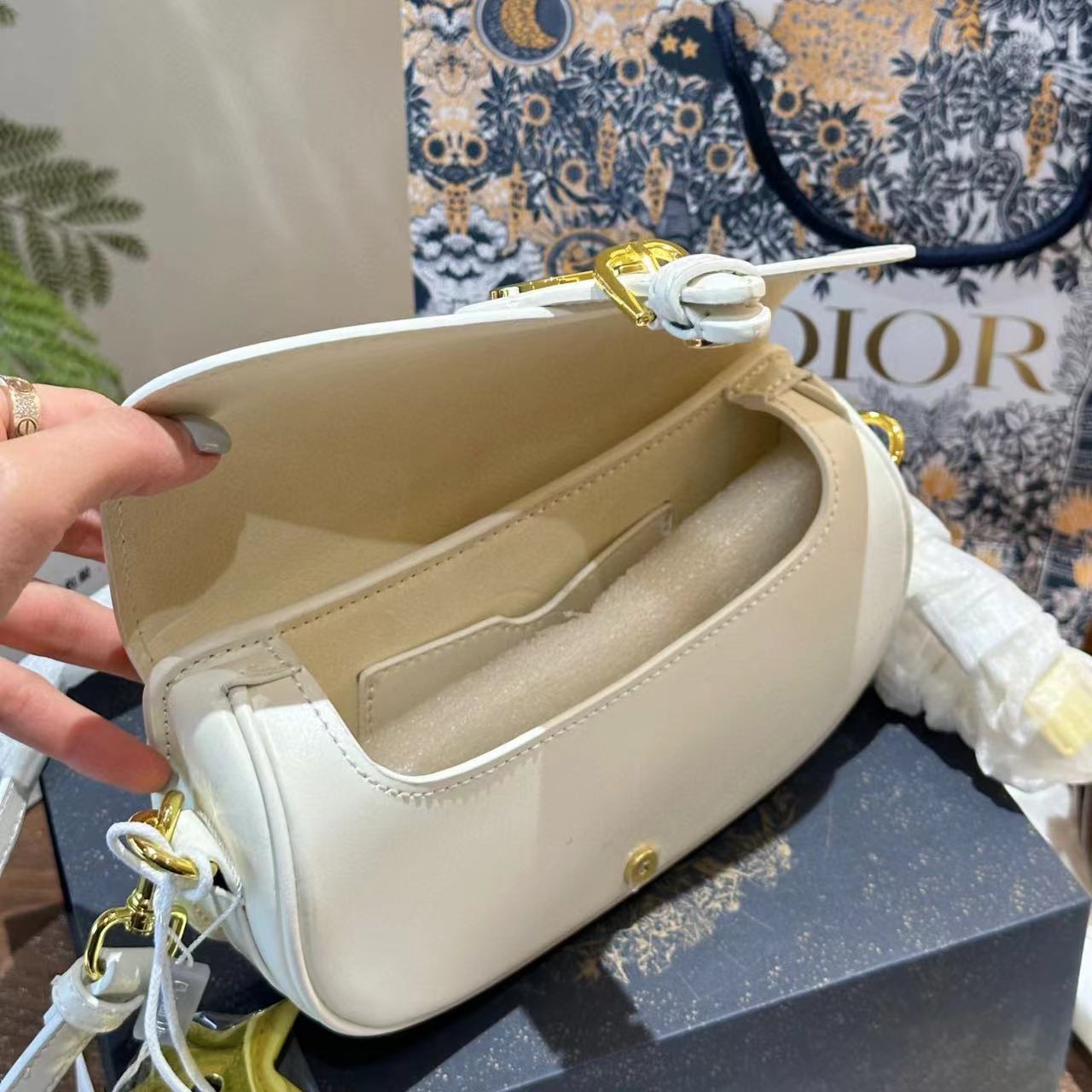 DI0R CDバックル脇下バッグ【50％割引+送料無料】