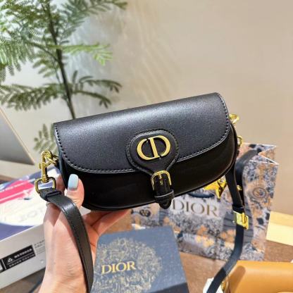 DI0R CDバックル脇下バッグ【50％割引+送料無料】