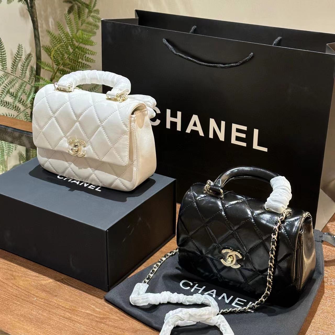 CHANE1 チェーンハンドバッグ【50％割引+送料無料】