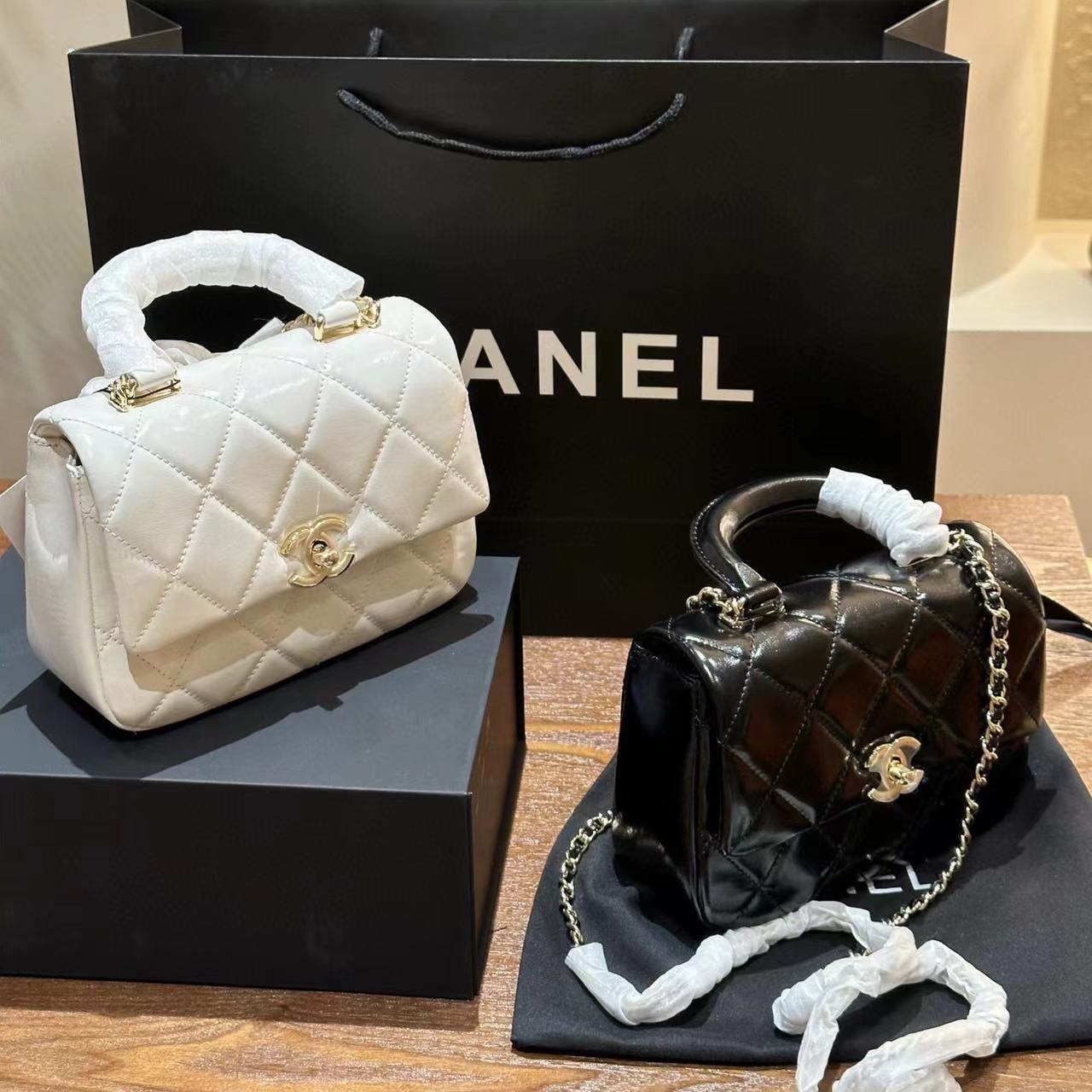 CHANE1 チェーンハンドバッグ【50％割引+送料無料】