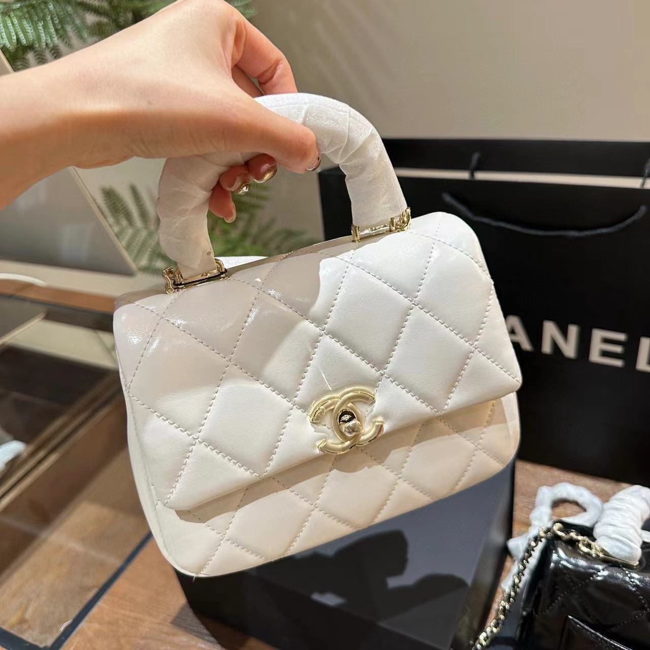 CHANE1 チェーンハンドバッグ【50％割引+送料無料】