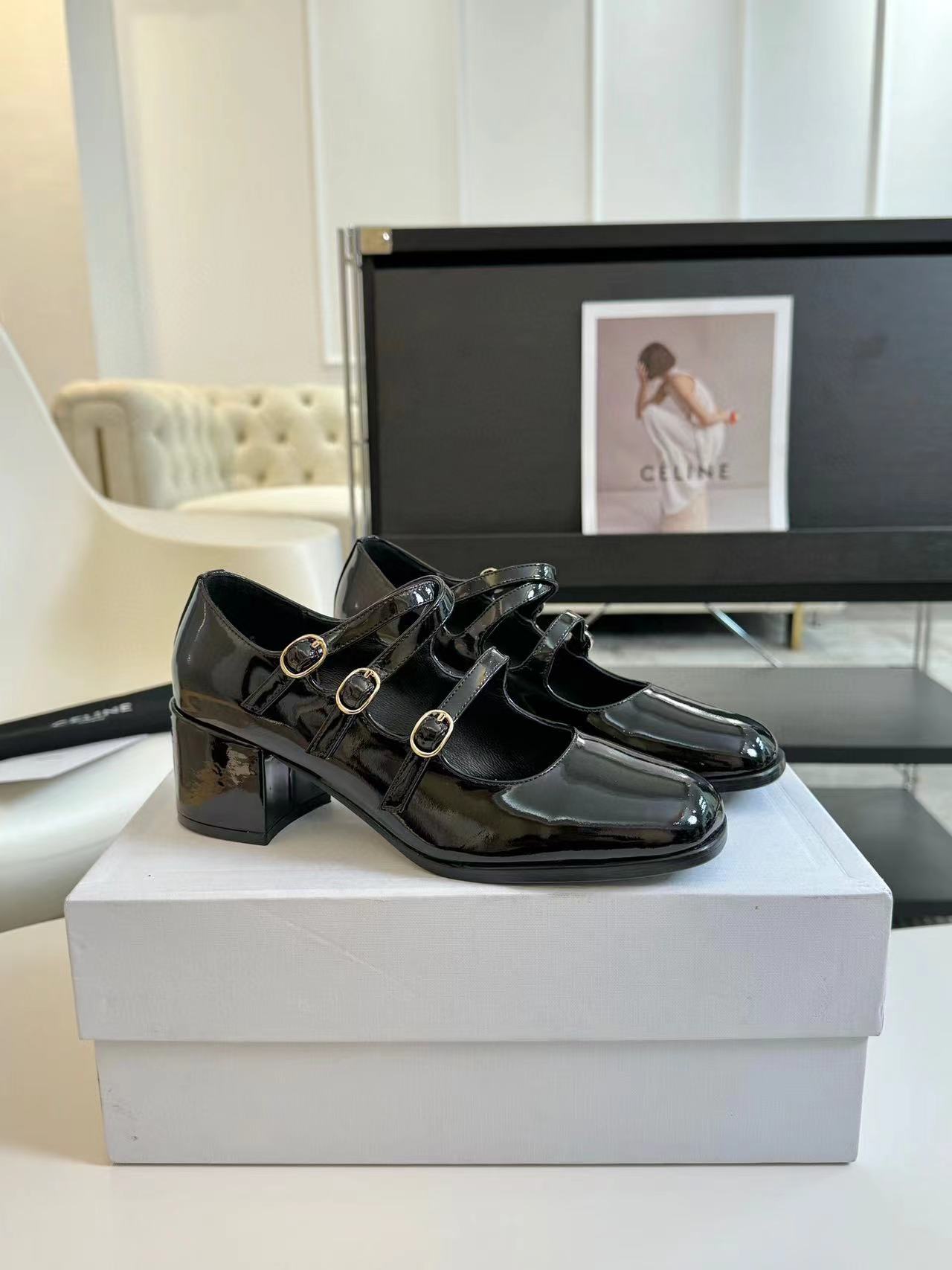 CEL1NE 高品質シンプルブロックヒール【50％割引+送料無料】