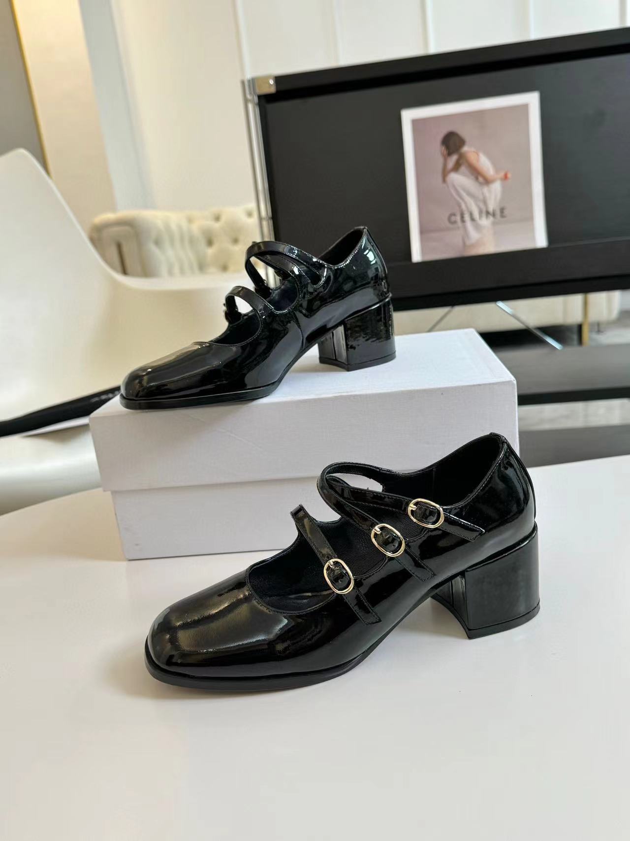 CEL1NE 高品質シンプルブロックヒール【50％割引+送料無料】