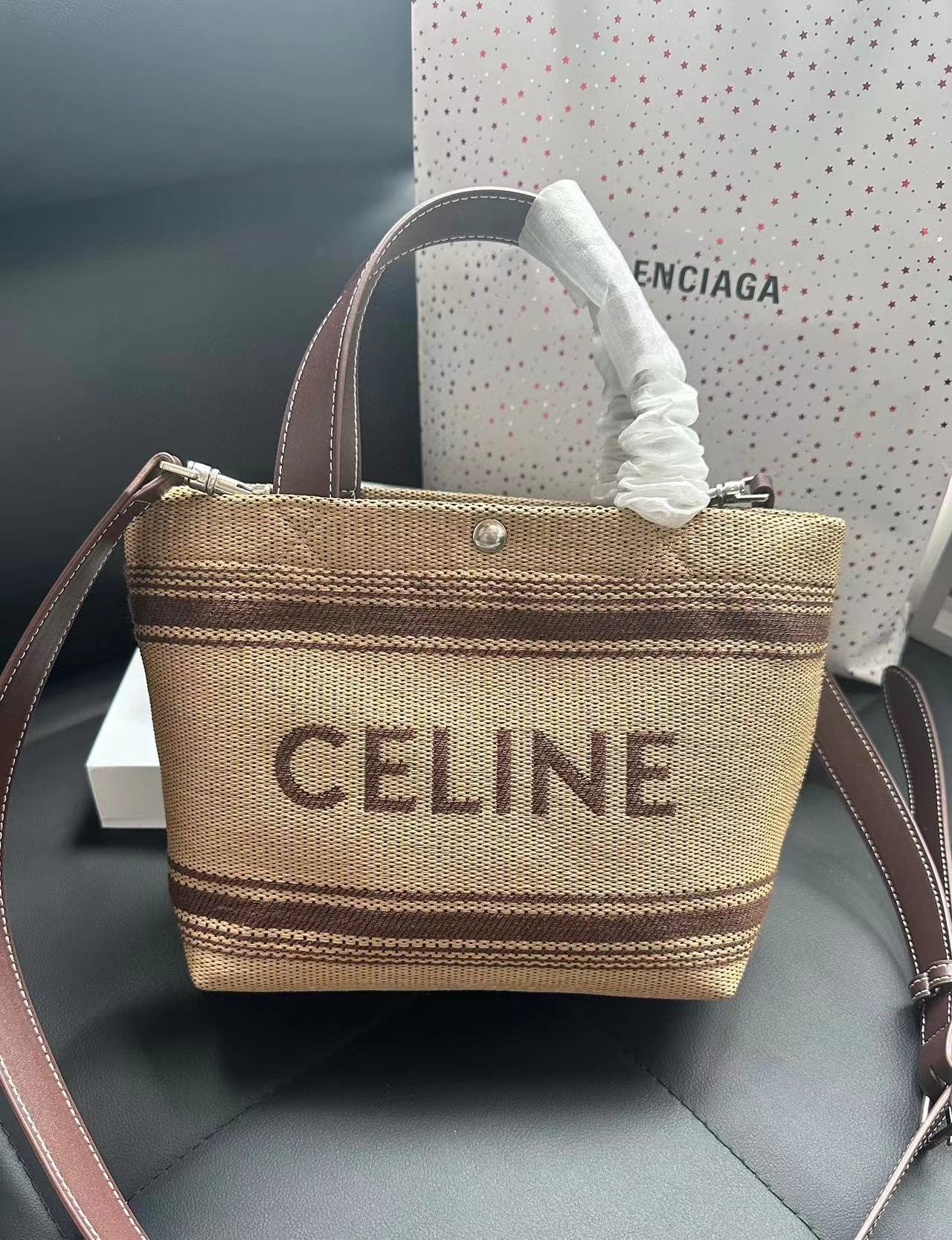 CEL1NE ハンドバッグ【50％割引+送料無料】