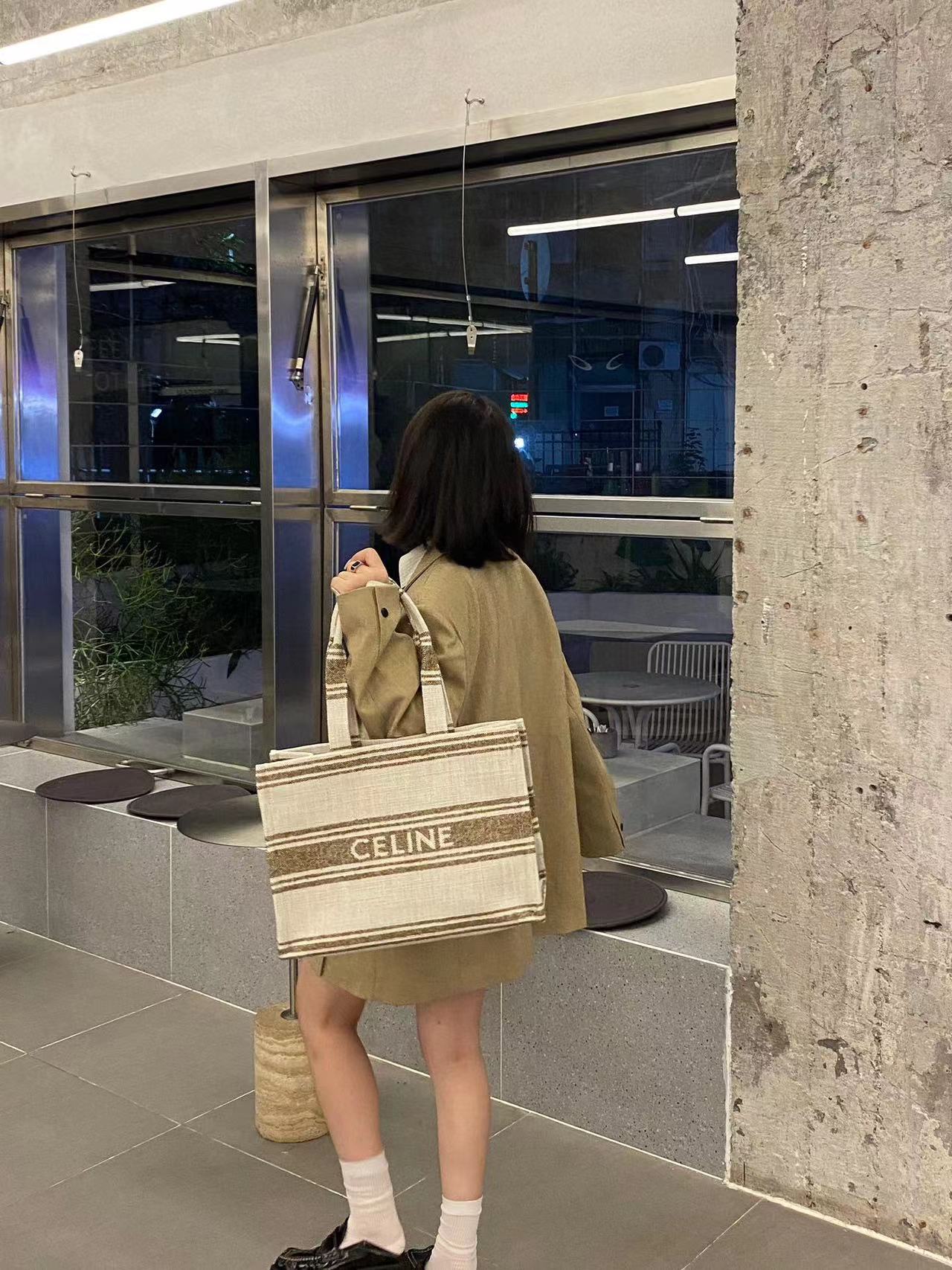 CEL1NE シンプルレターショッピングバッグ【 50％割引+送料無料】