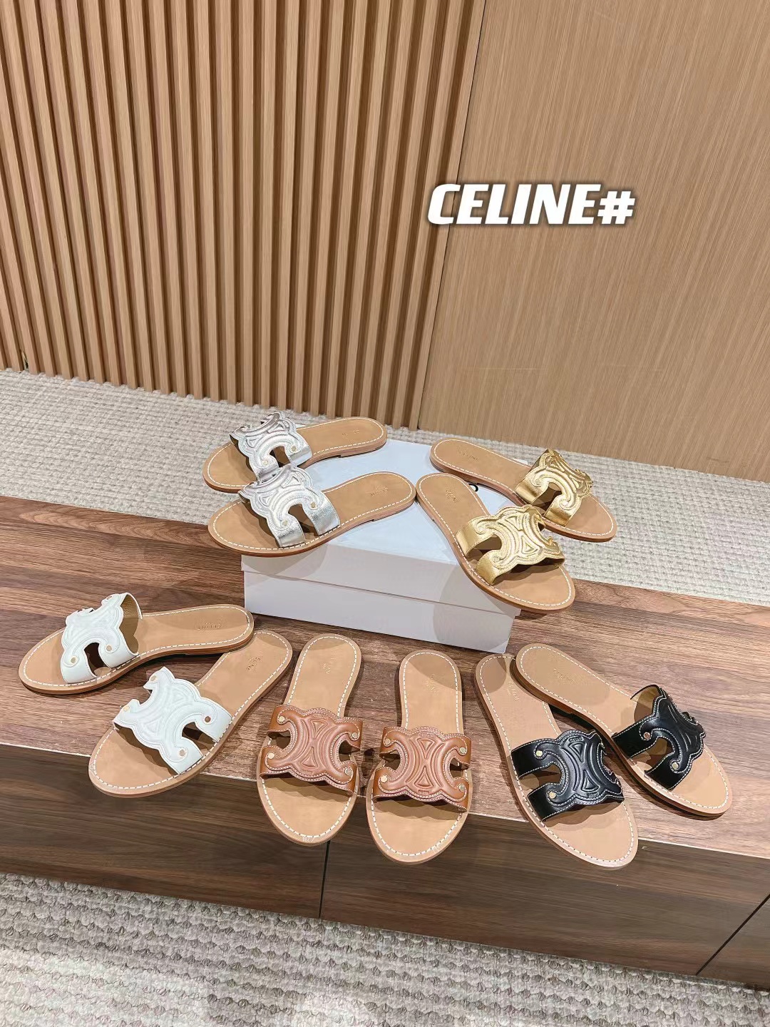 CEL1NE 高品質の凱旋門シープスキン スリッパ【50％割引+送料無料】