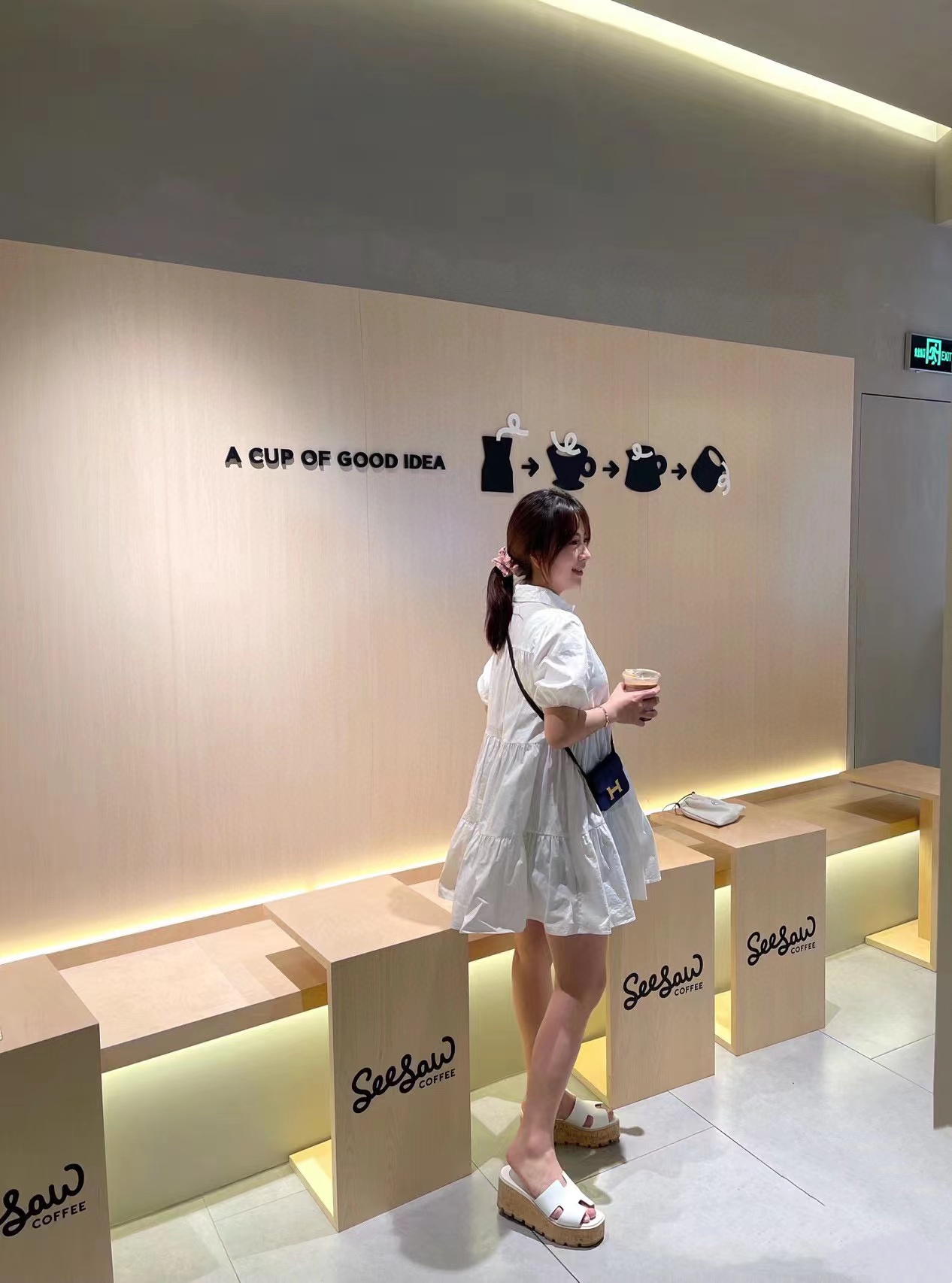 HERME5 高品質プラットフォームスリッパ【50％割引+送料無料】