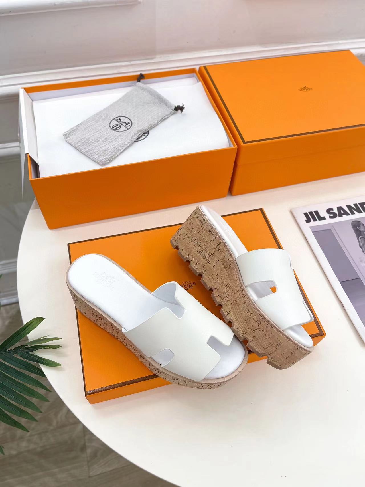 HERME5 高品質プラットフォームスリッパ【50％割引+送料無料】