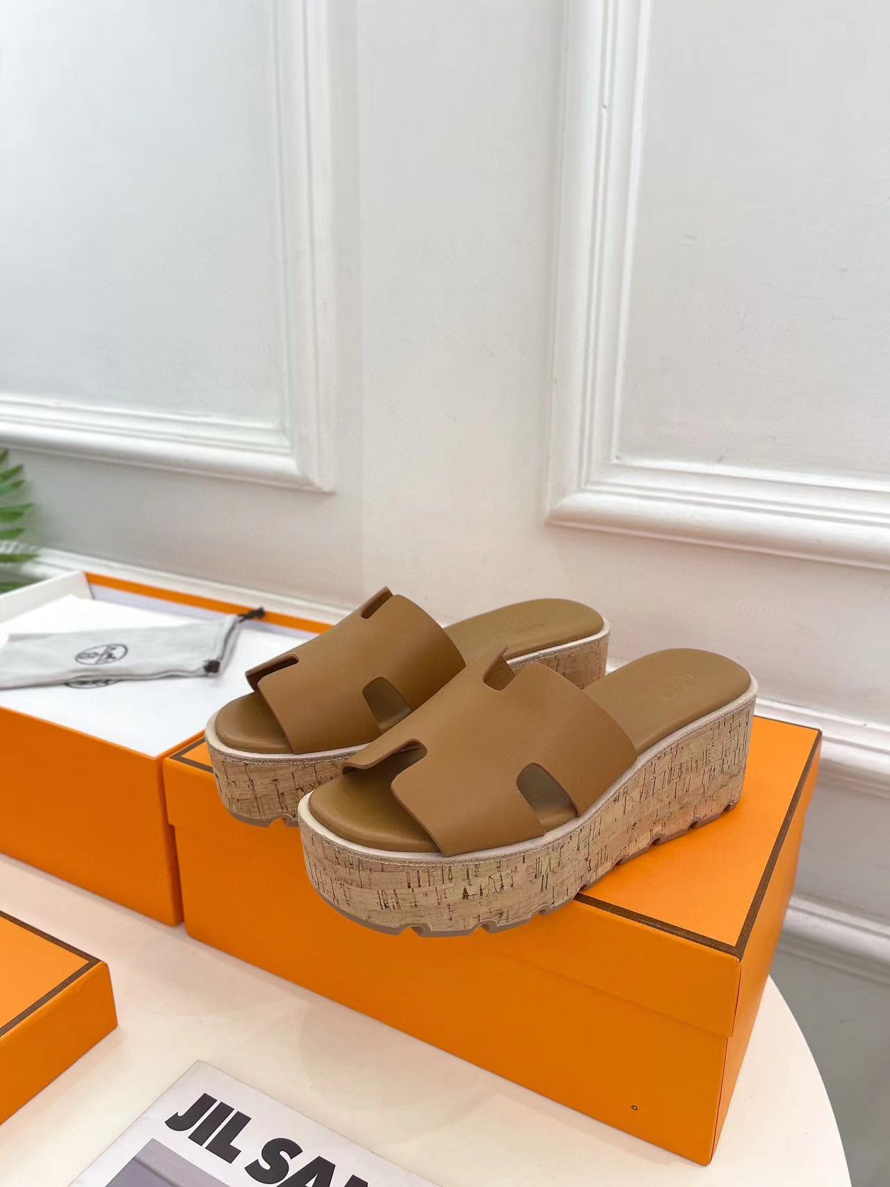 HERME5 高品質プラットフォームスリッパ【50％割引+送料無料】