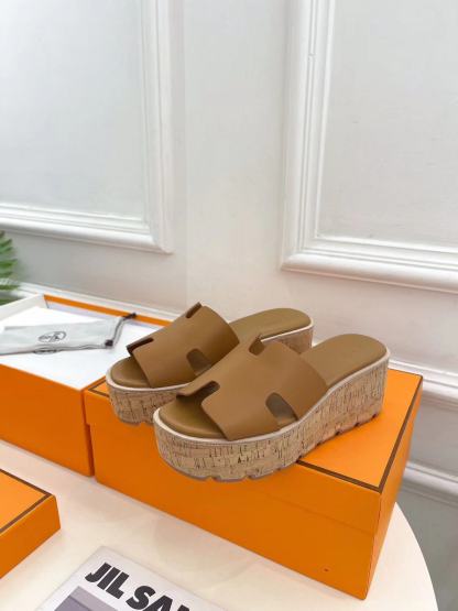 HERME5 高品質プラットフォームスリッパ【50％割引+送料無料】