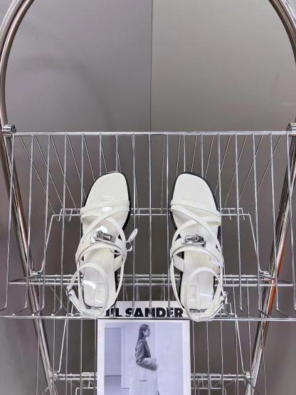 HERME5 高品質Hバックルシープスキンサンダル【50％割引+送料無料】