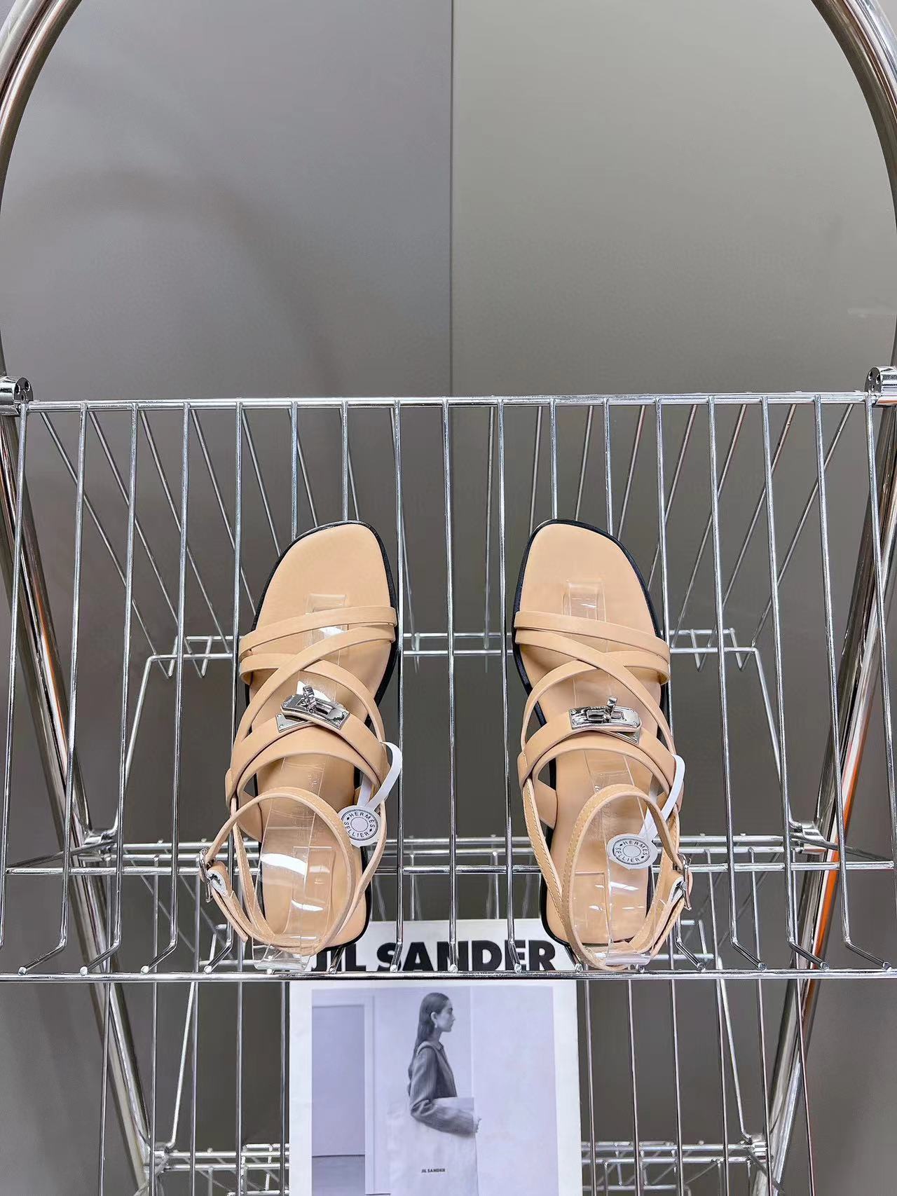 HERME5 高品質Hバックルシープスキンサンダル【50％割引+送料無料】