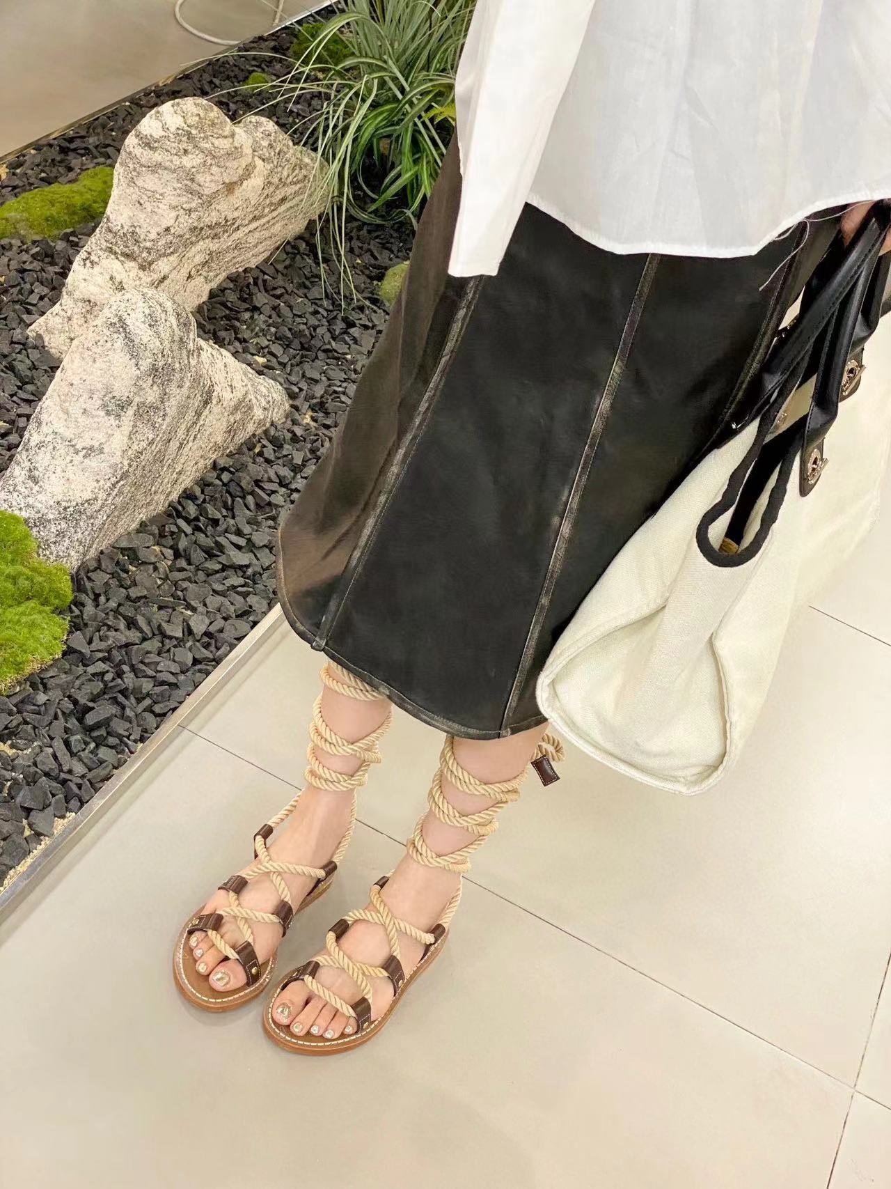 CEL1NE 高品質レトロストラップサンダル【50％割引+送料無料】