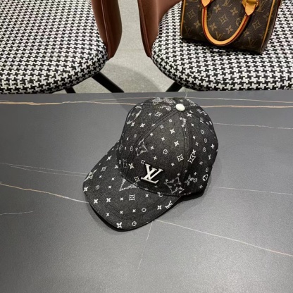 LV 四つ葉のクローバー カウボーイ ベースボール キャップ【50％割引+送料無料】