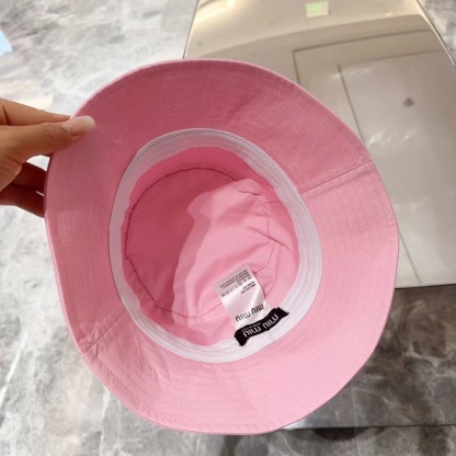 M1UM1U シンプルレターバケットハット【50％割引+送料無料】