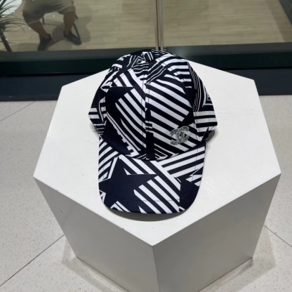 CHANE1 プリント ダブル C ロゴ ベースボール キャップ【50％割引+送料無料】