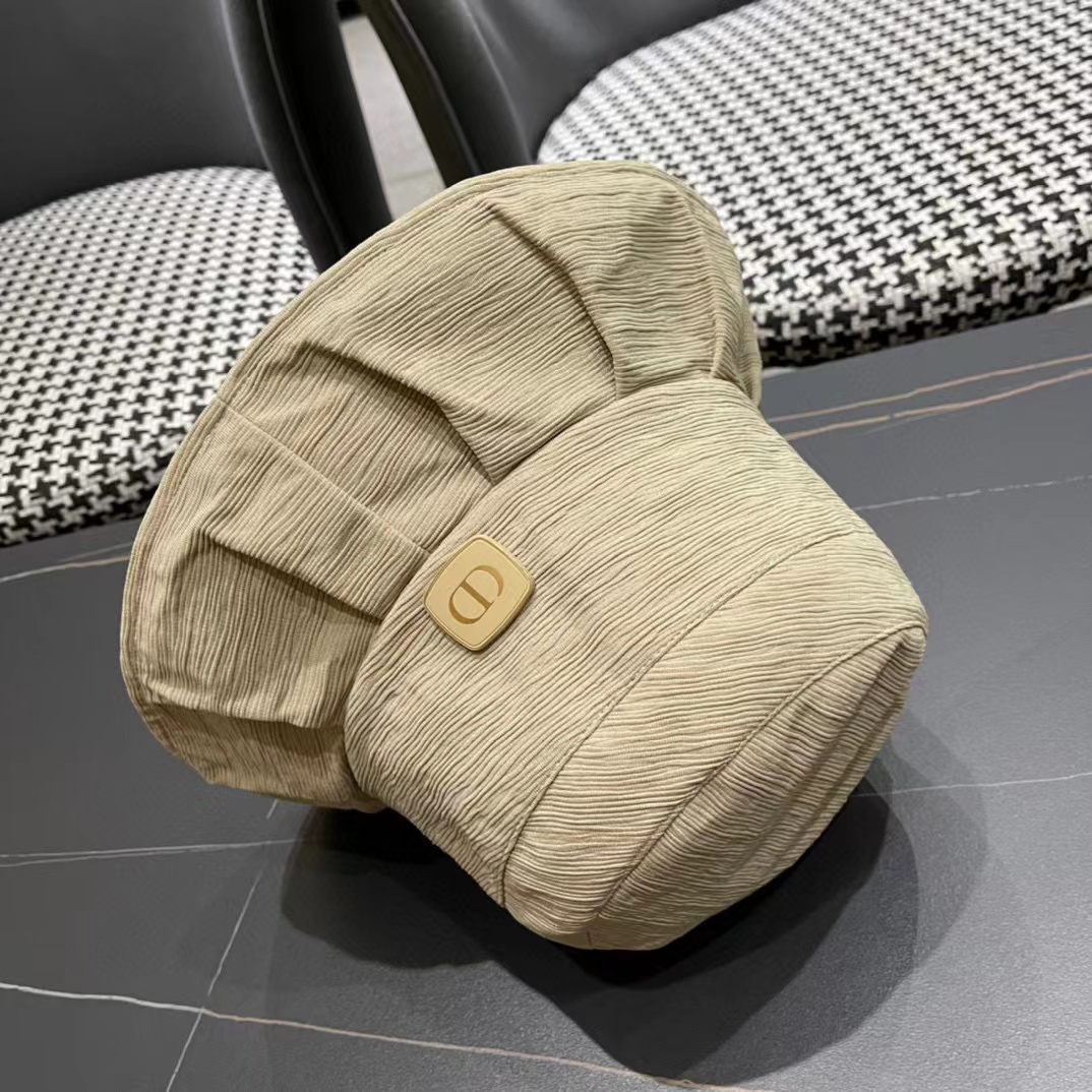 DI0R シンプルCDバケットハット【50％割引+送料無料】