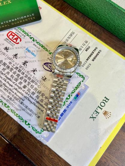 RO1EX スチールバンドのレディース腕時計【50％割引+送料無料】