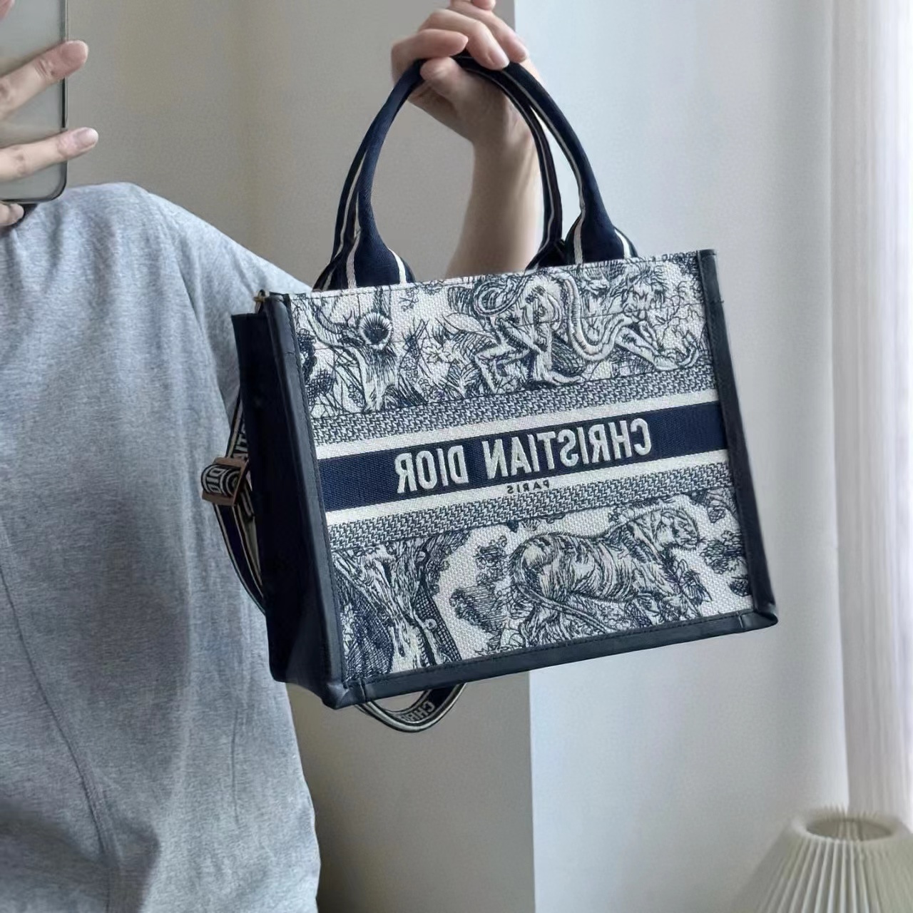 DI0R book tote ハンドバッグ【50％割引+送料無料】