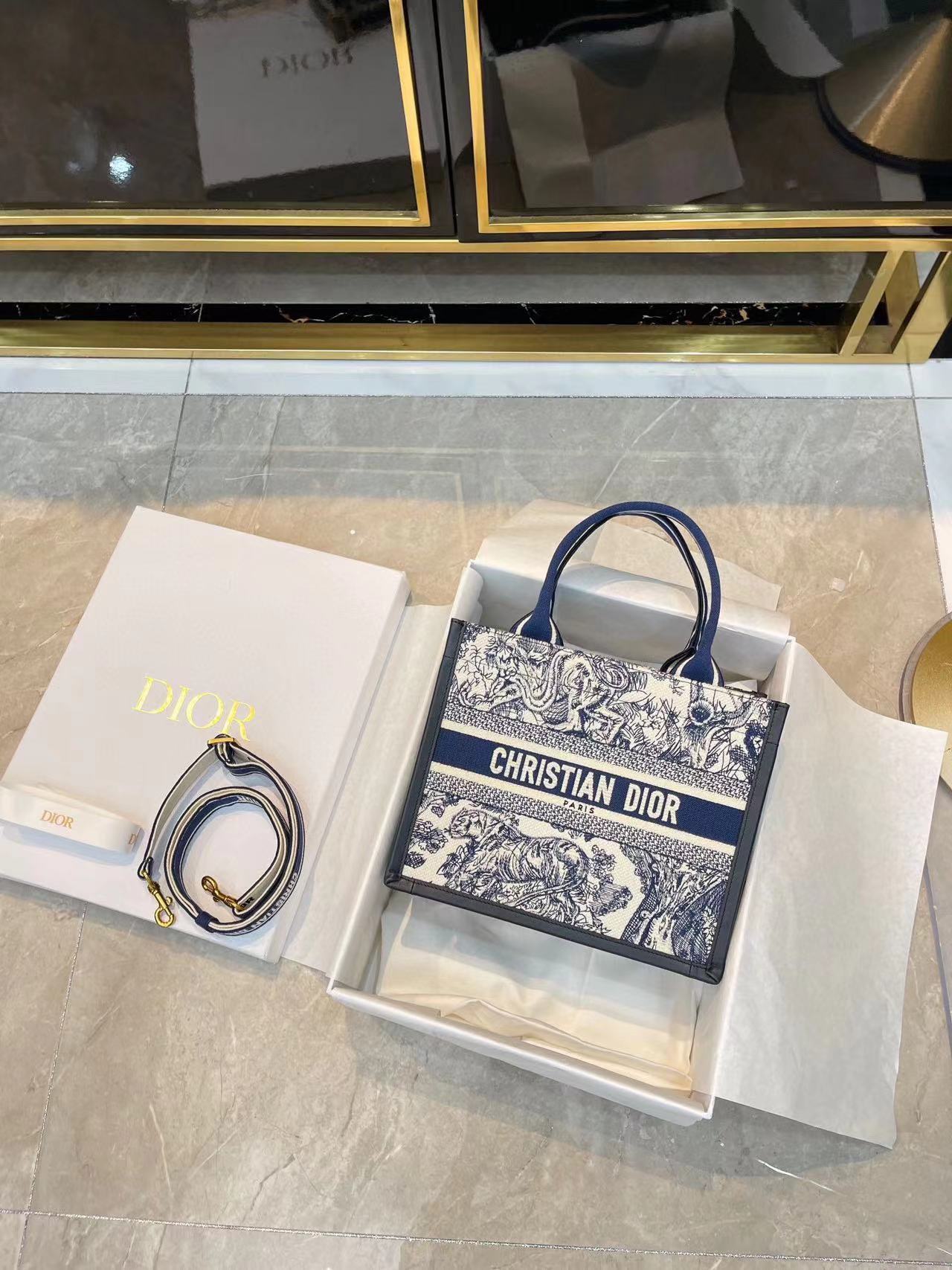 DI0R book tote ハンドバッグ【50％割引+送料無料】