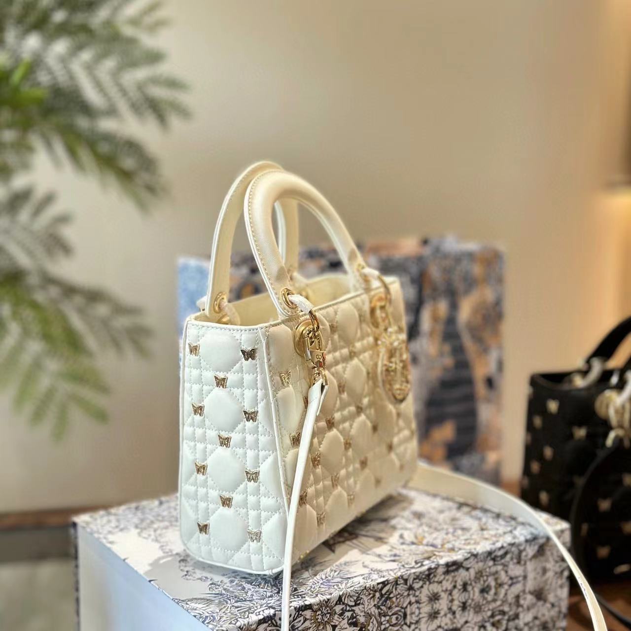 DI0R Lady バタフライハンドバッグ【50％割引+送料無料】