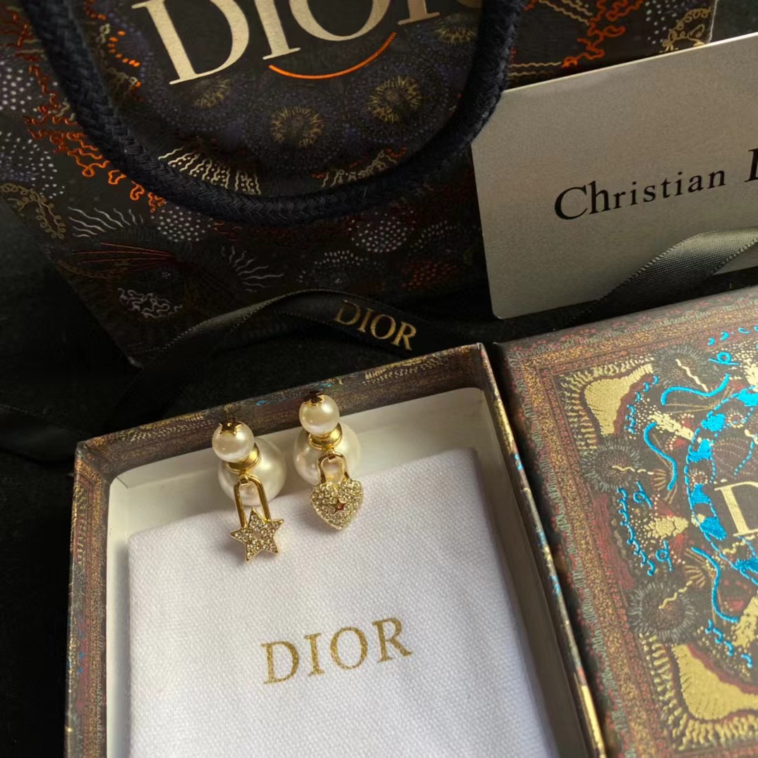 DI0R パール ペンタグラム ハート スタッド ピアス【50％割引+送料無料】