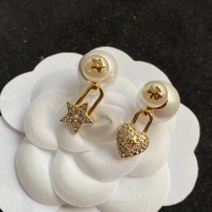 DI0R パール ペンタグラム ハート スタッド ピアス【50％割引+送料無料】