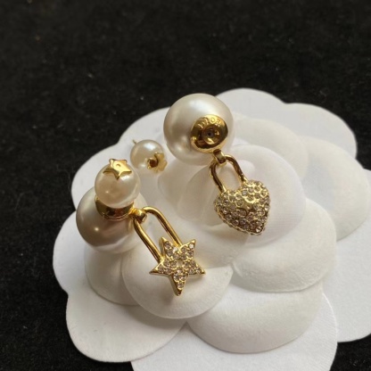 DI0R パール ペンタグラム ハート スタッド ピアス【50％割引+送料無料】