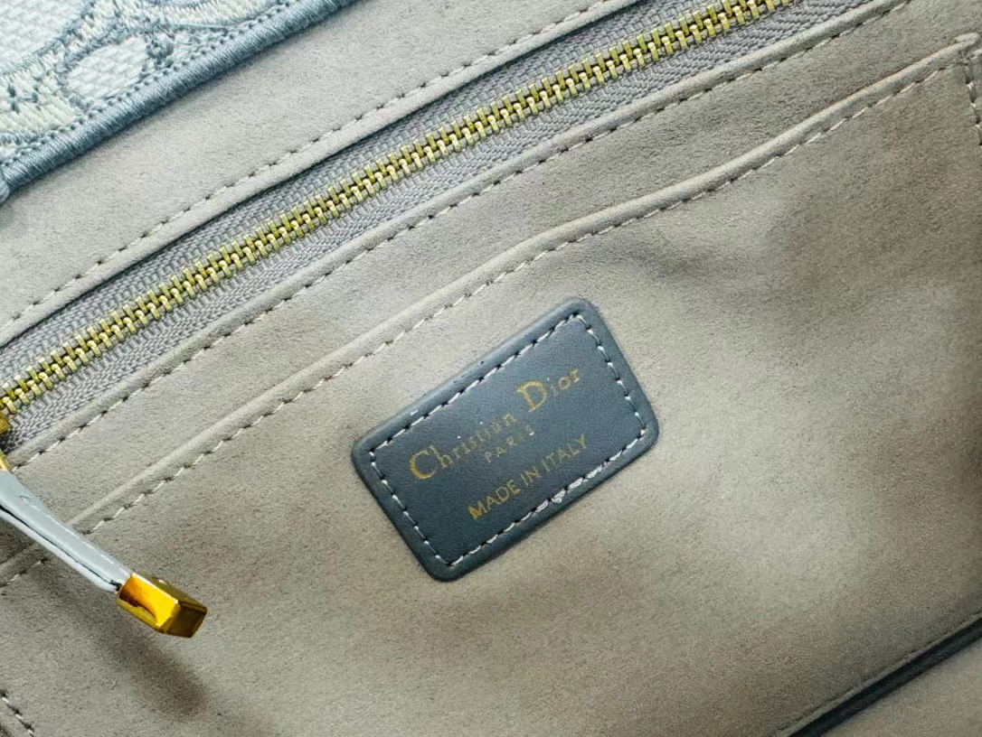 DI0R book tote老眼ハンドバッグ 【50％割引+送料無料】