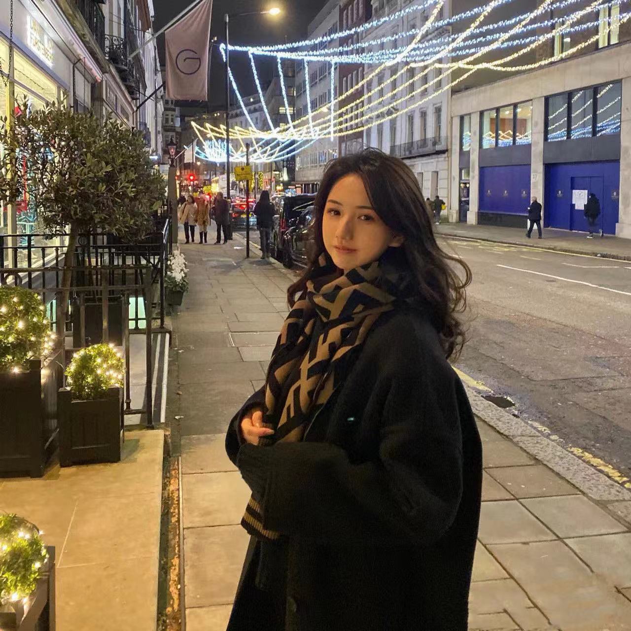 FEND1 FF カシミアスカーフ【50％割引+送料無料】