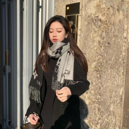 LV 四つ葉のクローバー カシミヤ フリンジスカーフ B【50％割引+送料無料】