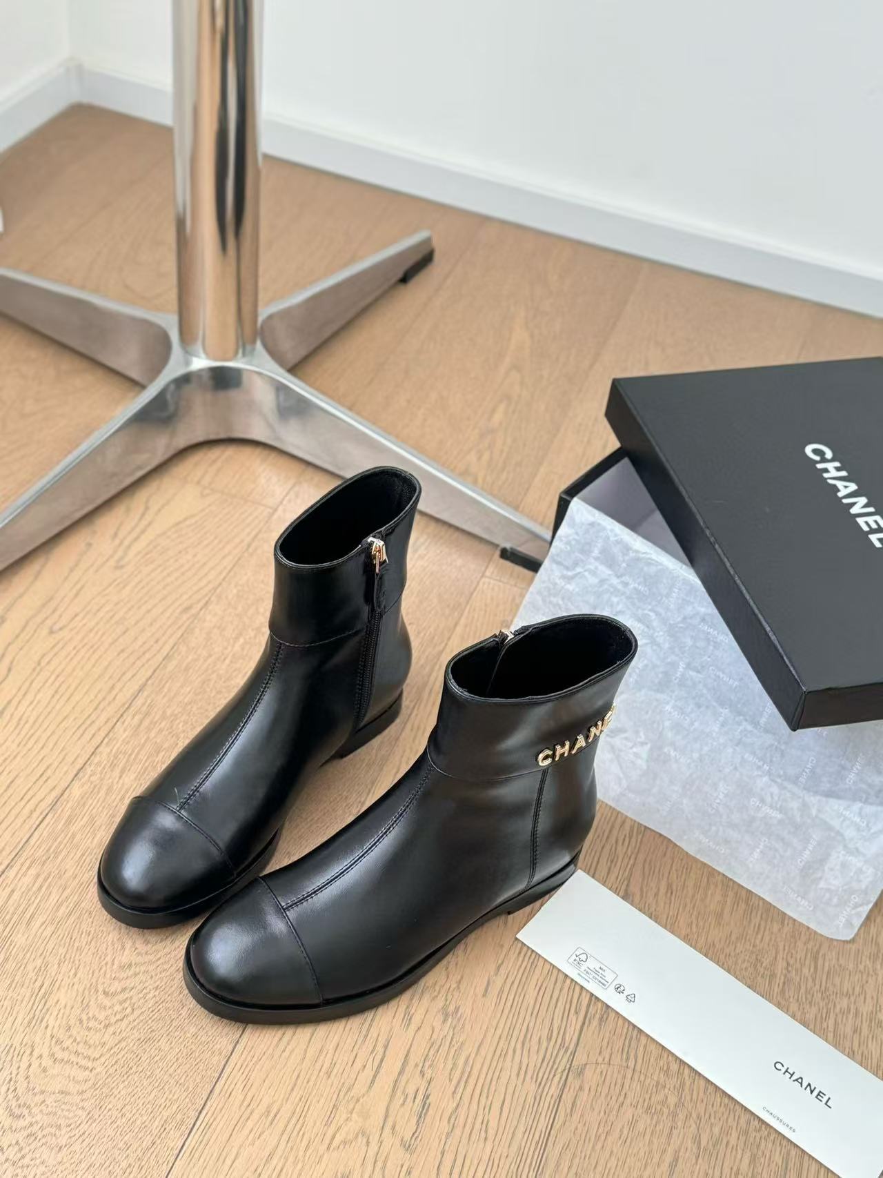 CHANE1 高級牛革チェーンレターシンプルショートブーツ/ブーツ【50％割引+送料無料】