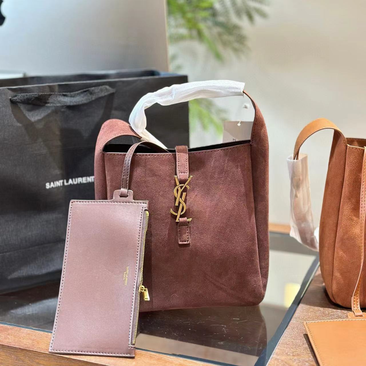 YSL スエード バケットバッグ【50％割引+送料無料】