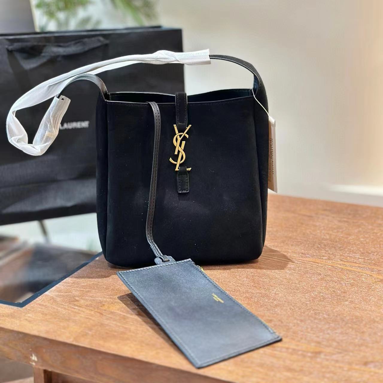 YSL スエード バケットバッグ【50％割引+送料無料】