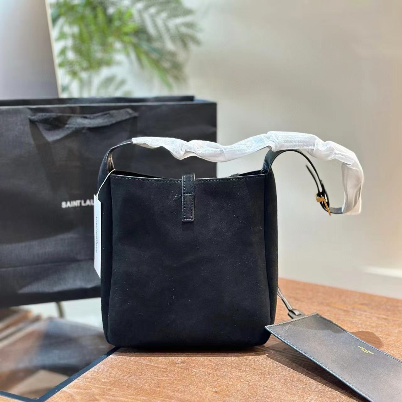 YSL スエード バケットバッグ【50％割引+送料無料】