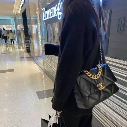 CHANE1 シープスキン ダブル C ロゴ チェーン ショルダー クロスボディバッグ【50％割引+送料無料】