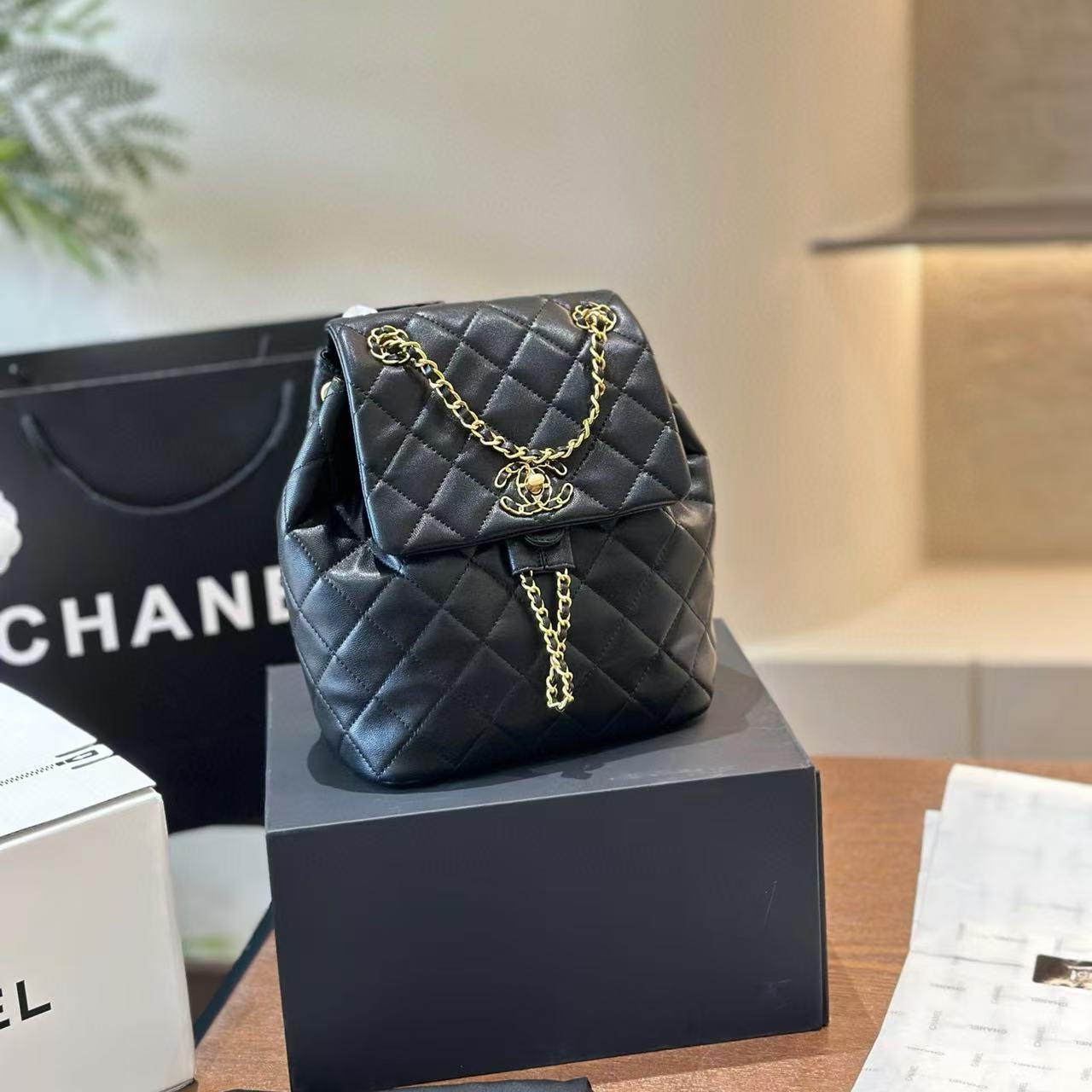 CHANE1 CF フラップ チェーン バックパック【50％割引+送料無料】