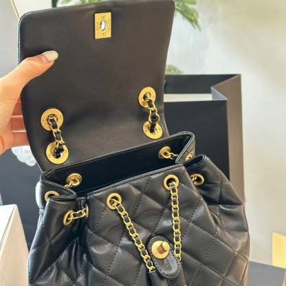 CHANE1 CF フラップ チェーン バックパック【50％割引+送料無料】