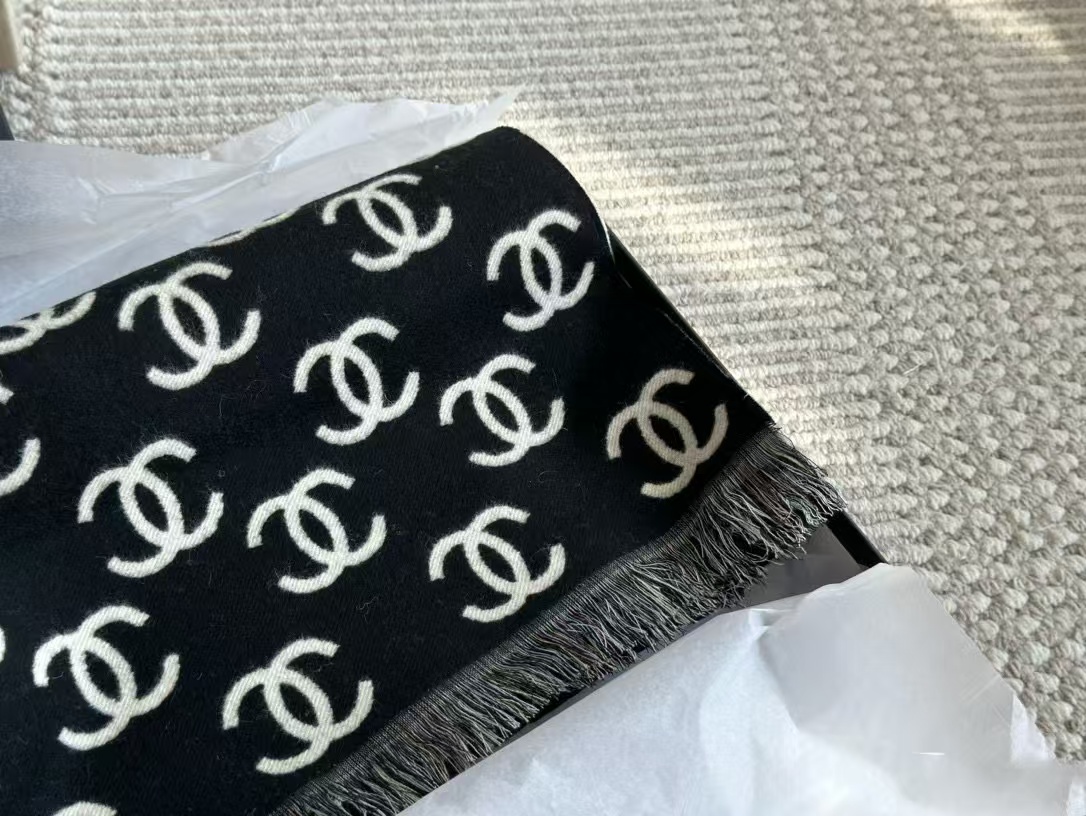 CHANE1 ダブルC カシミアスカーフ【50％割引+送料無料】