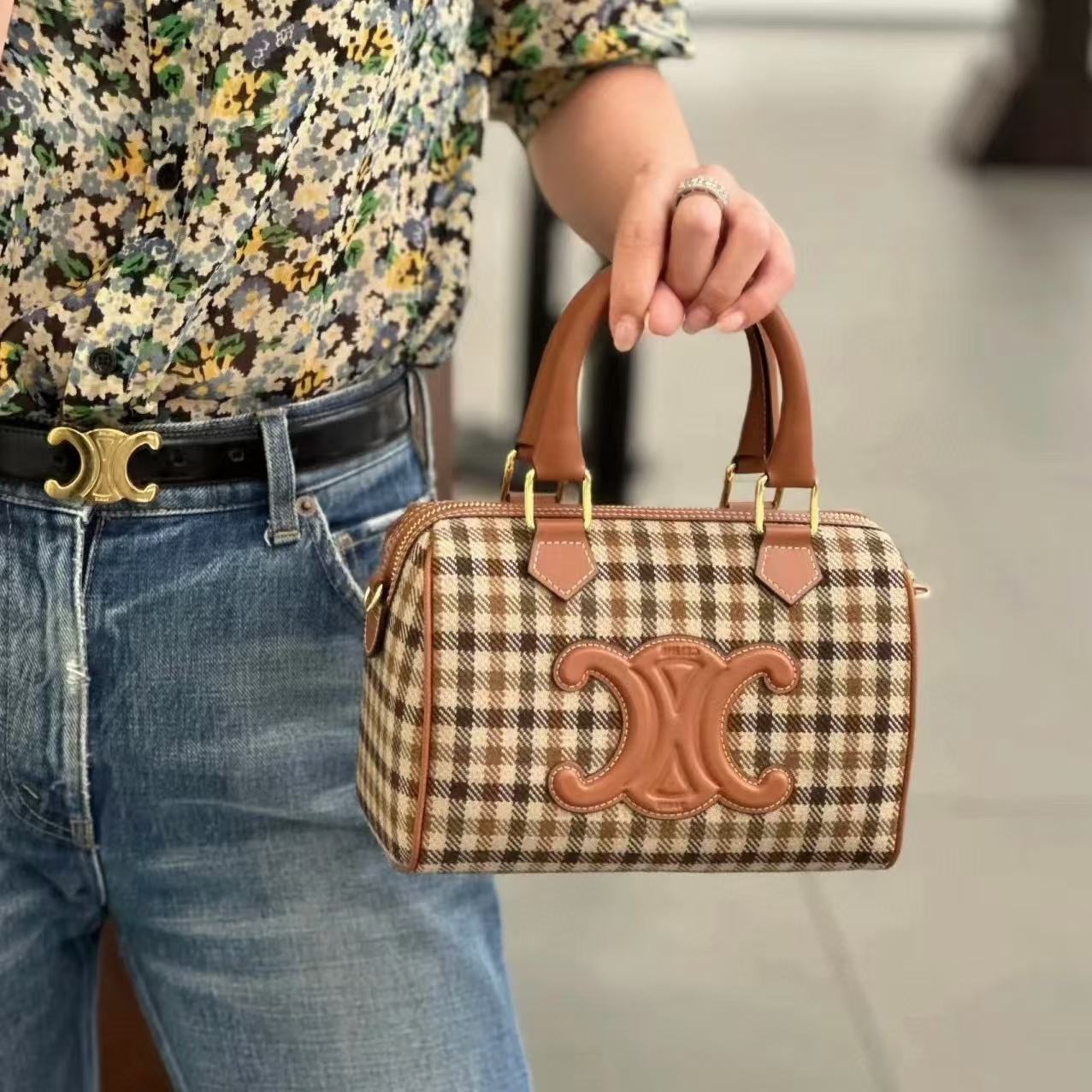 CEL1NE 凱旋門チェック柄ハンドバッグ【50％割引+送料無料】