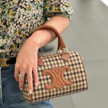 CEL1NE 凱旋門チェック柄ハンドバッグ【50％割引+送料無料】