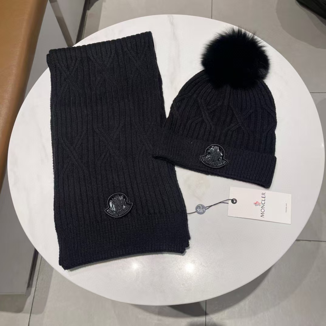 MONCLER ファーボールウール帽子+スカーフ2点セット【50％割引+送料無料】