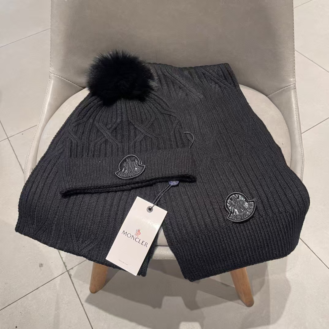 MONCLER ファーボールウール帽子+スカーフ2点セット【50％割引+送料無料】