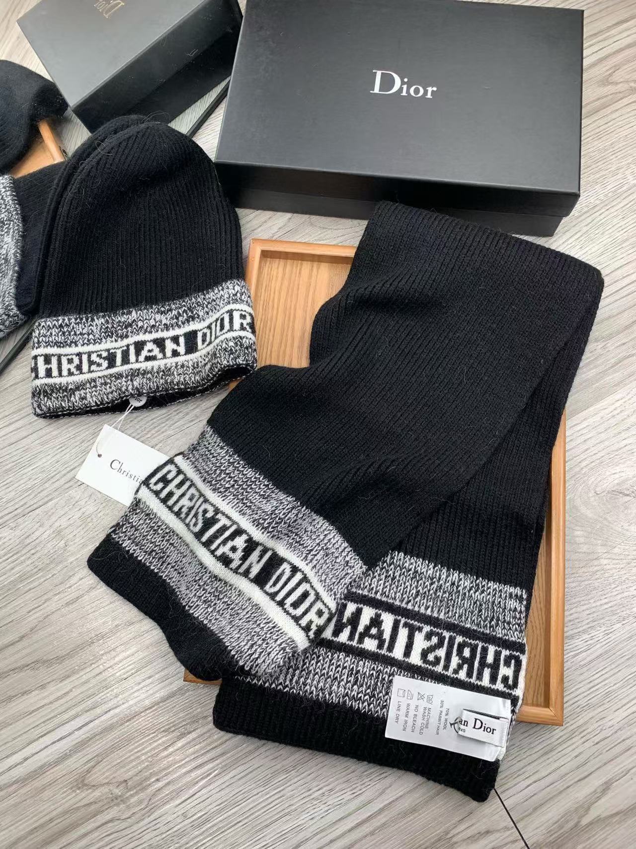 DI0Rレターウールハット+スカーフ2点セット【50％割引+送料無料】