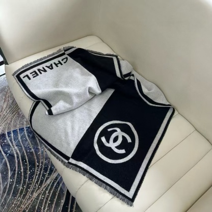 CHANE1 高品質黒と白の配色カシミヤ スカーフ【50％割引+送料無料】