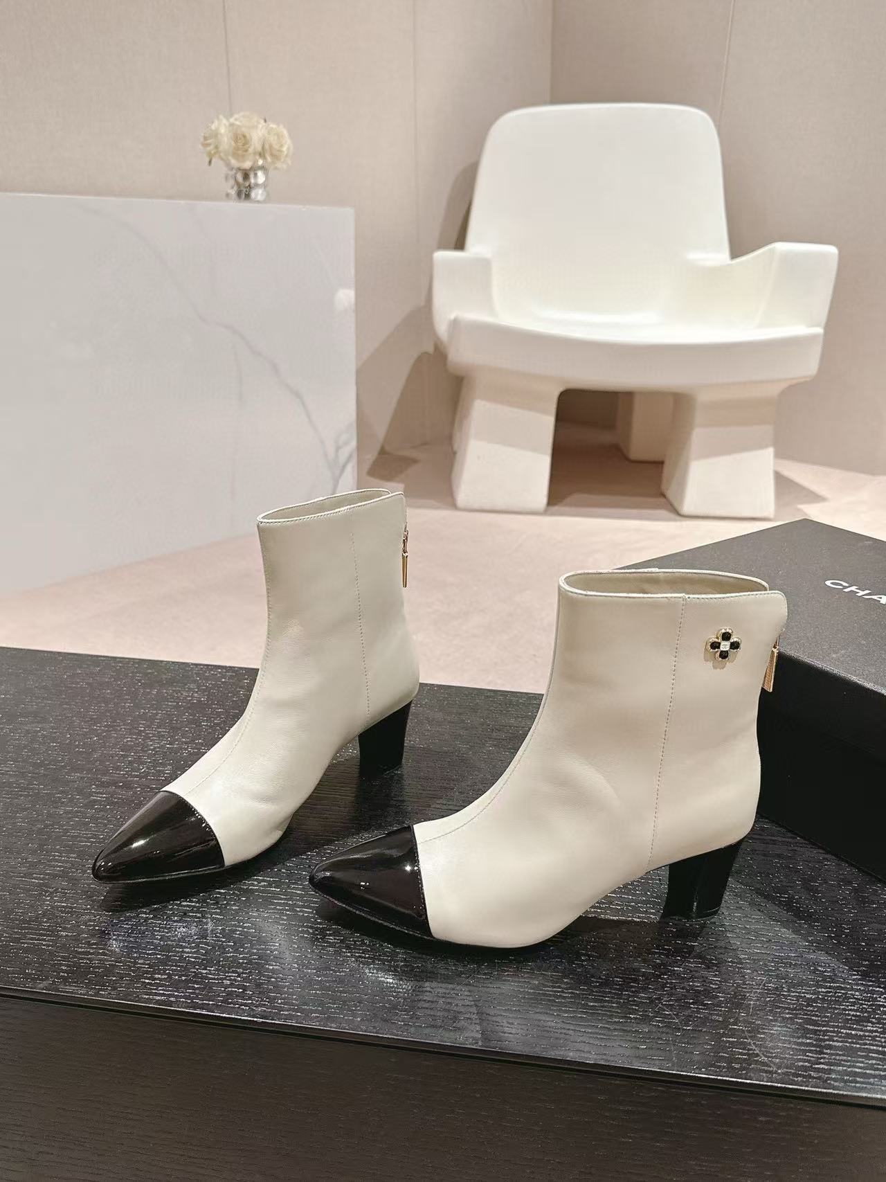 CHANE1 高品質ポインテッドトゥブーツ【50％割引+送料無料】