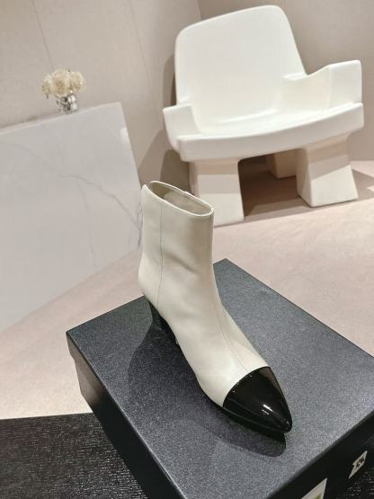 CHANE1 高品質ポインテッドトゥブーツ【50％割引+送料無料】