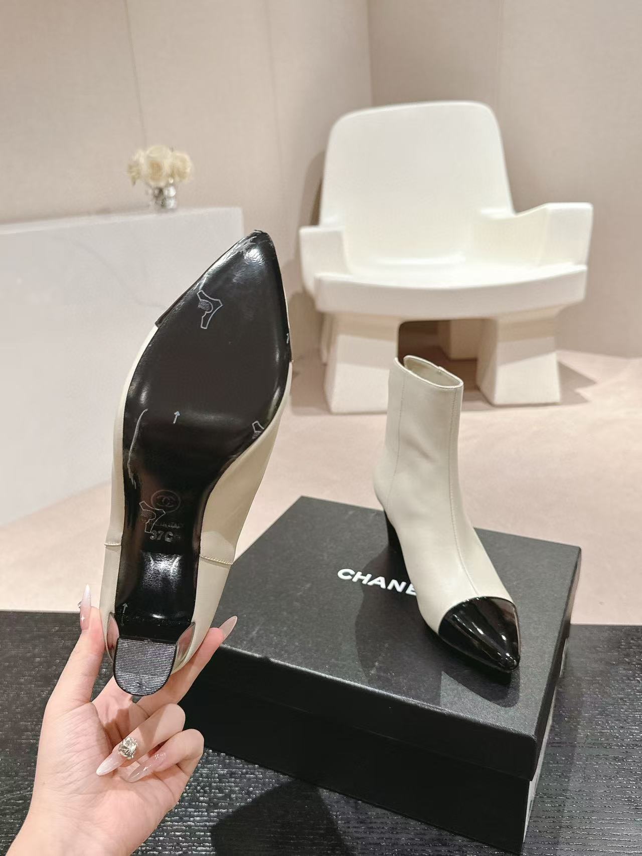 CHANE1 高品質ポインテッドトゥブーツ【50％割引+送料無料】